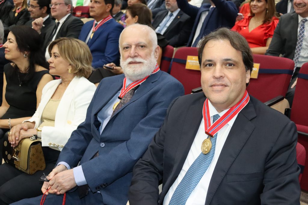 Desembargadores do TJBA recebem o Prêmio JJ Calmon de Passos do Ministério Público