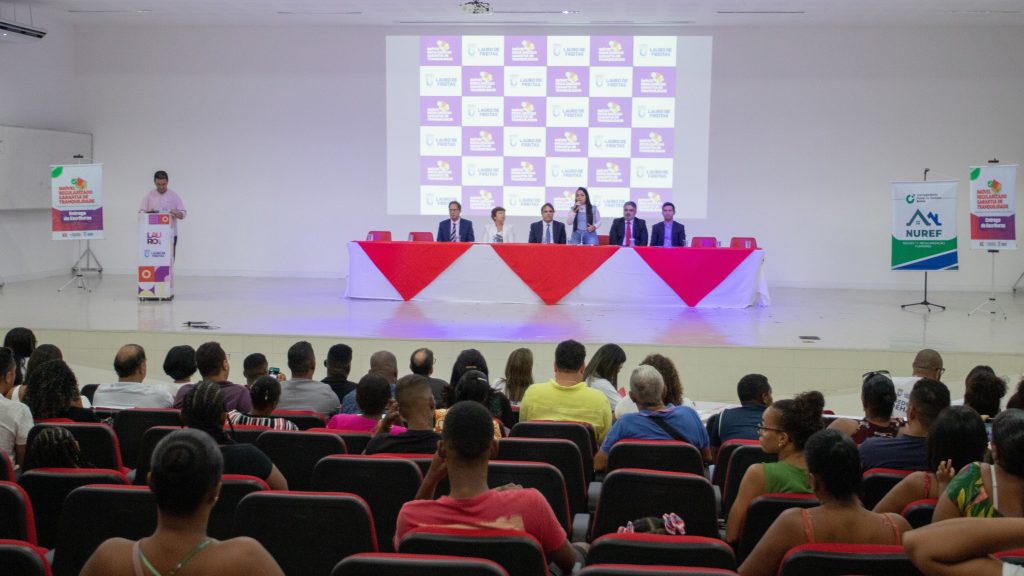 Registra Bahia – Favela: lançamento do Projeto entrega mais de 100 títulos de regularização de propriedade em Lauro de Freitas  