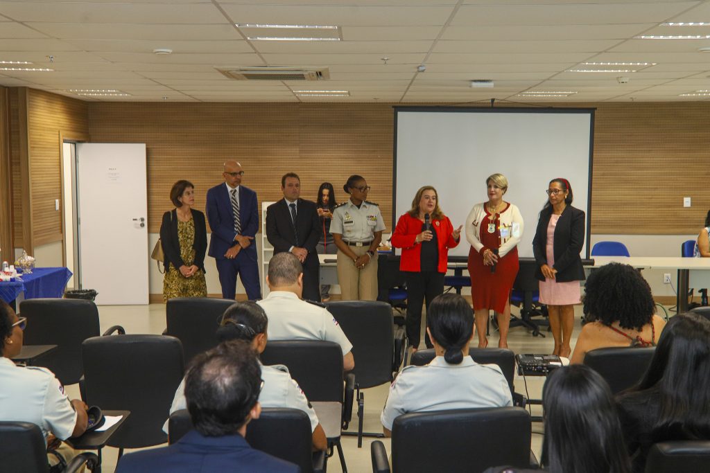 Coordenadoria da Mulher do TJBA promove capacitação para policiais sobre o cadastro de medidas protetivas no PJe