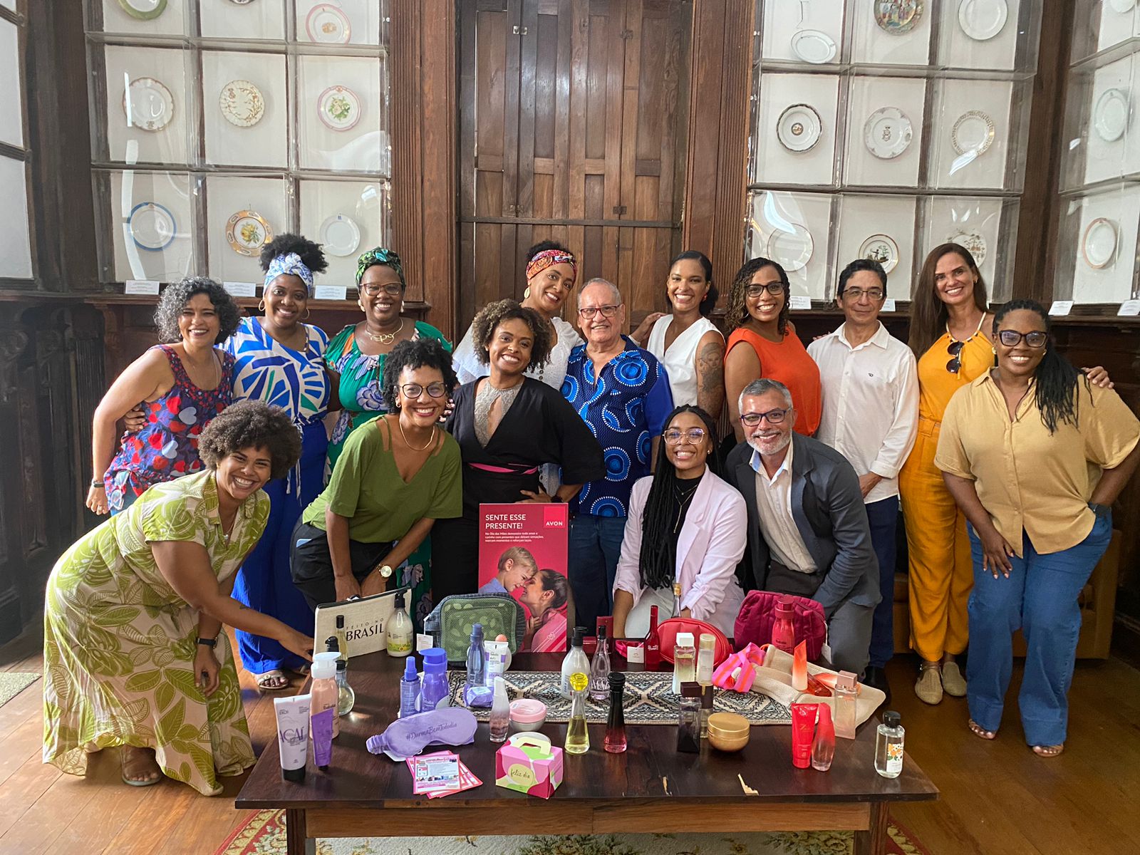 Coordenadoria da Mulher do TJBA participa de visita de internas do Complexo Penitenciário Feminino de Salvador à Academia de Letras da Bahia