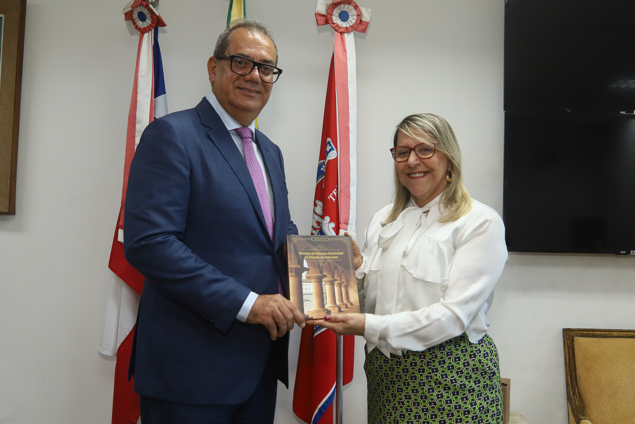 Presidente da Câmara Municipal de Salvador faz visita institucional ao TJBA  
