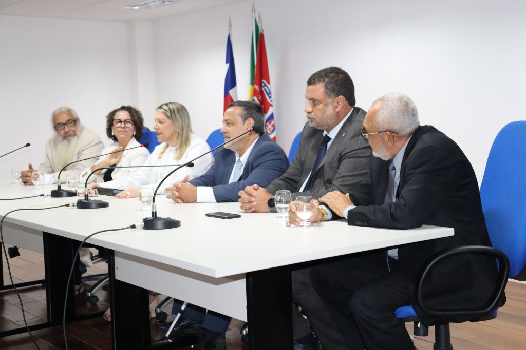 Presidente do TJBA inaugura novas instalações da 3ª e da 4ª Varas Criminais dos Juizados Especiais no Fórum Ministro Adhemar Raymundo da Silva