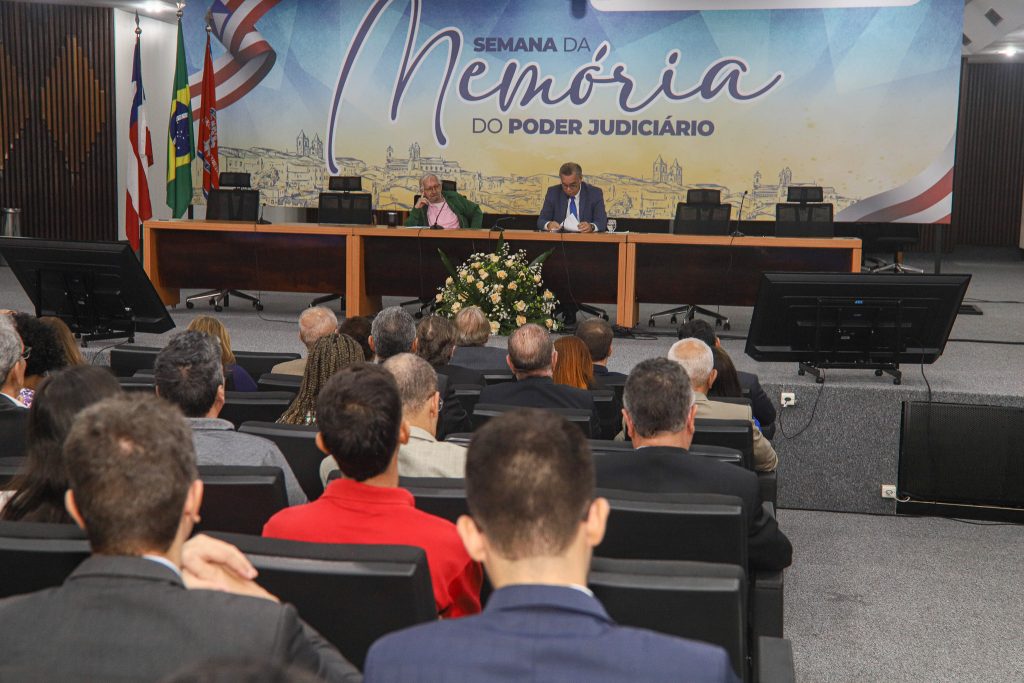 Reflexões e debates marcam a abertura da Semana da Memória do TJBA; evento segue até o dia 10 de maio   
