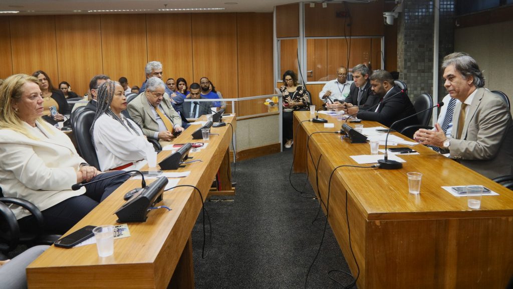 TJBA participa de segunda audiência pública sobre o Programa Bahia pela Paz      