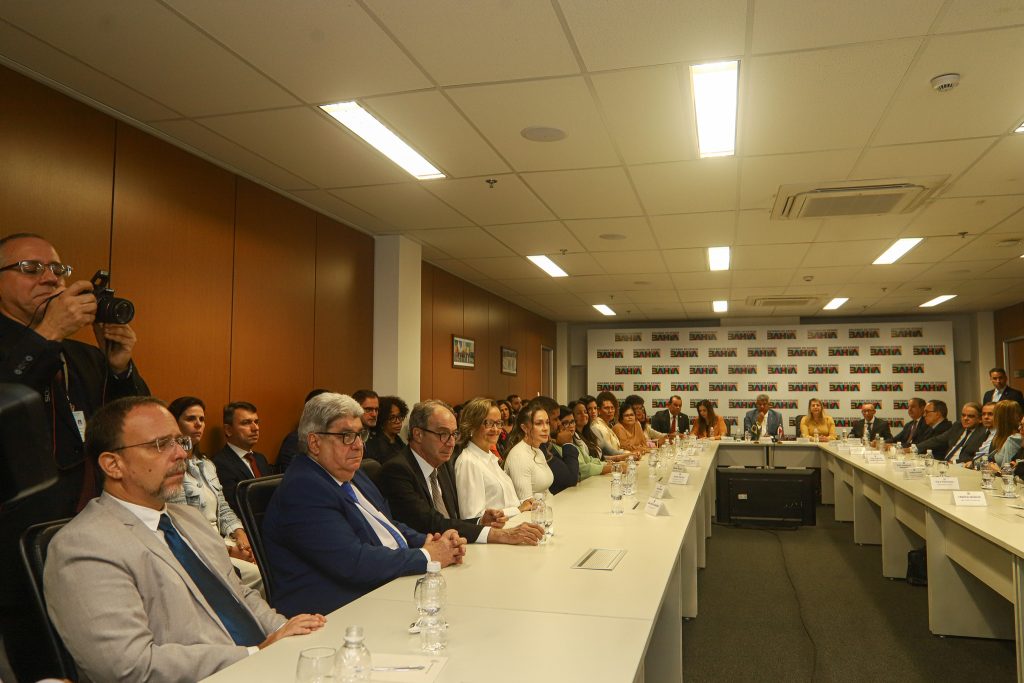 Momento marcante para o Judicário baiano: Presidente é a Governadora interina do Estado  