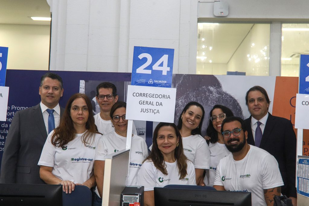 Registre-se: Corregedor-Geral de Justiça do TJBA abre as ações na capital baiana; emissão gratuita da documentação civil vai até sexta-feira (17)    