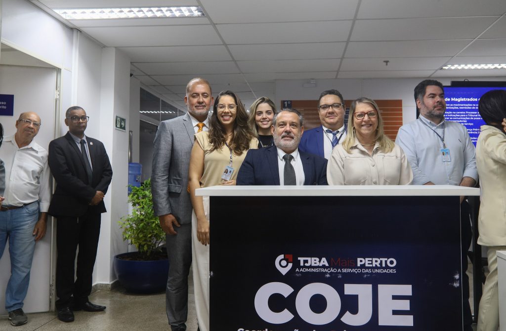 “TJBA Mais Perto” realiza ações no Fórum Ministro Adhemar Raymundo da Silva; essa é a segunda visita pelo projeto    