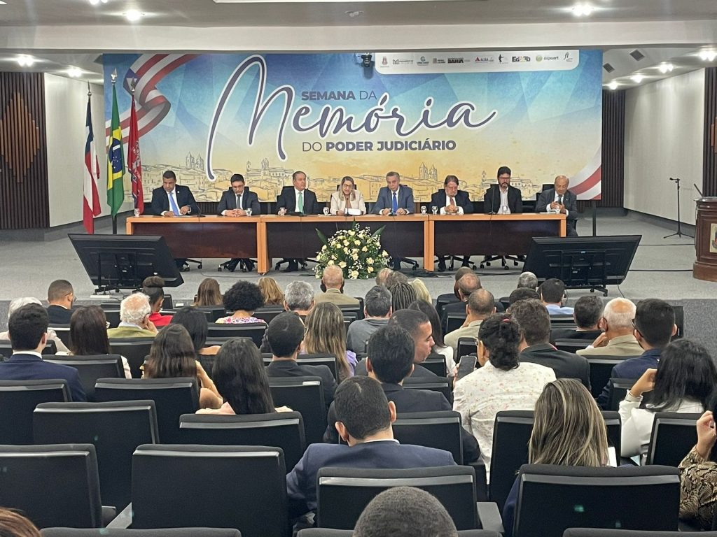 Reflexões e debates marcam a abertura da Semana da Memória do TJBA; evento segue até o dia 10 de maio   