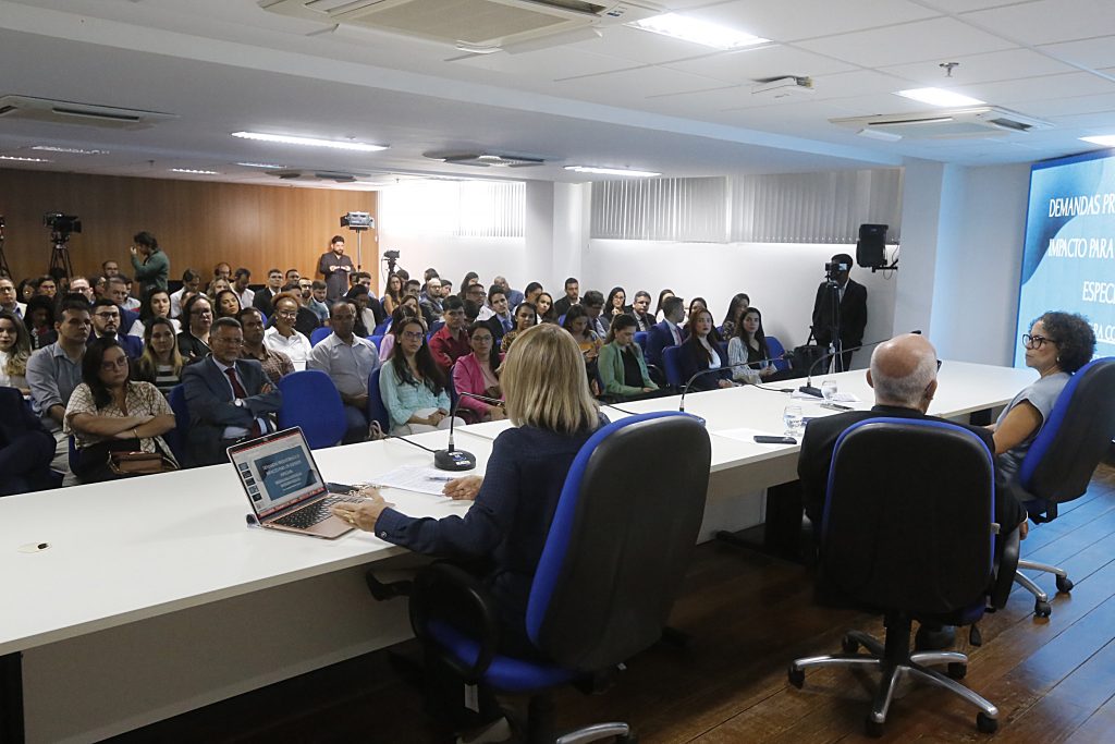 TJBA promove capacitação para auxiliares da Justiça na 1ª Semana Nacional dos Juizados Especiais