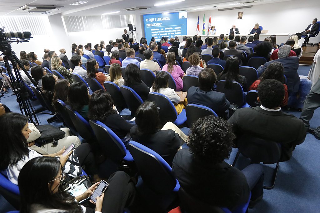 TJBA promove capacitação para auxiliares da Justiça na 1ª Semana Nacional dos Juizados Especiais