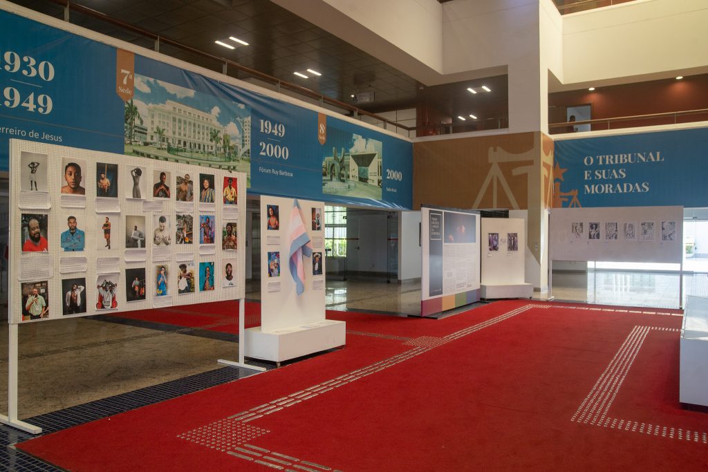 Mostra de arte marca ações da I Semana de Promoção e Defesa dos Direitos da População LGBTQIAPN+ do TJBA: “Produzindo vida e celebrando direitos”  