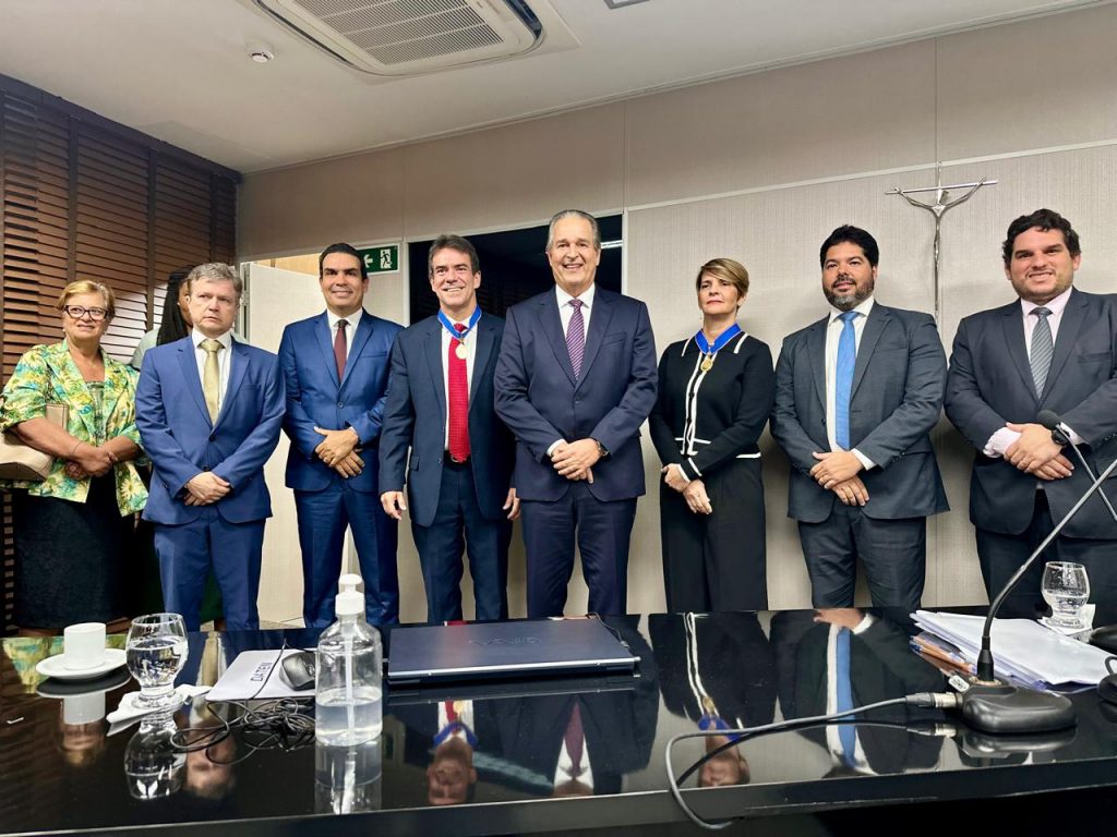 TJBA marca presença na cerimônia de posse de Juízes Federais como Desembargadores Eleitorais do TRE-BA    
