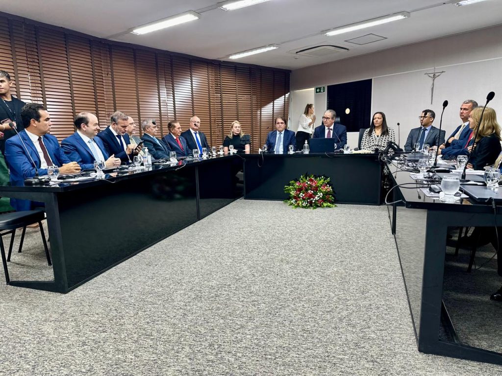 TJBA marca presença na cerimônia de posse de Juízes Federais como Desembargadores Eleitorais do TRE-BA    