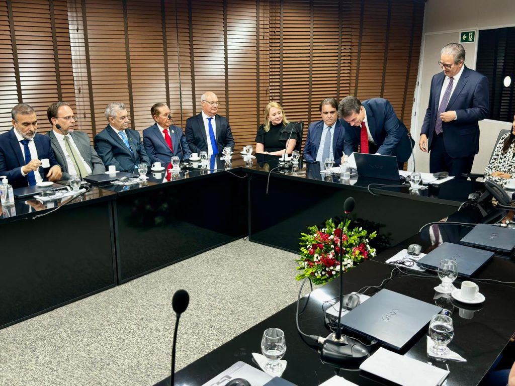 TJBA marca presença na cerimônia de posse de Juízes Federais como Desembargadores Eleitorais do TRE-BA    
