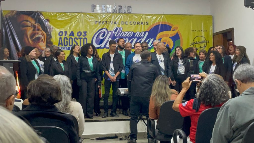   Coral do TJBA realiza apresentação na Chapada Diamantina     