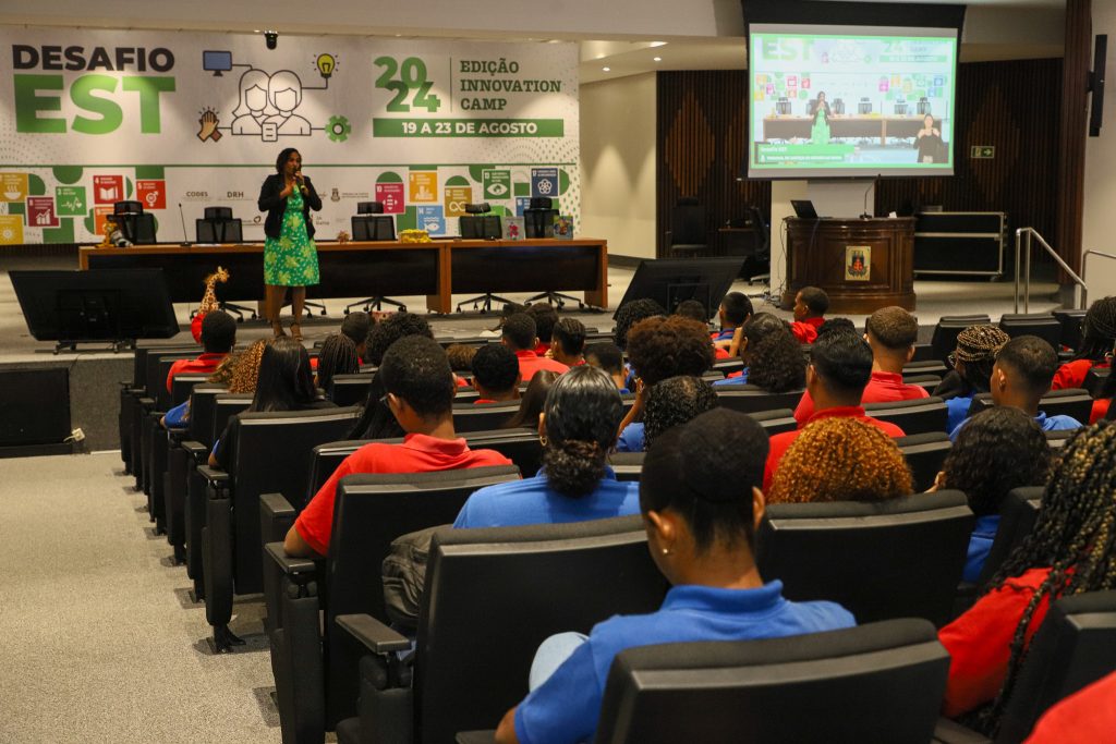TJBA inicia Semana do Estagiário com série de palestras; Desafio EST e Feira de Oportunidades integram a programação    