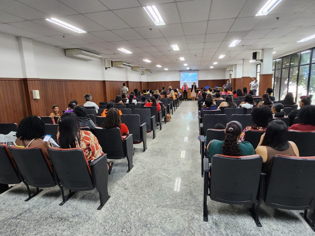 Varas Especializadas em Violência Doméstica do TJBA promovem ações em defesa da integridade das mulheres na 27ª Semana da Justiça pela Paz em Casa  