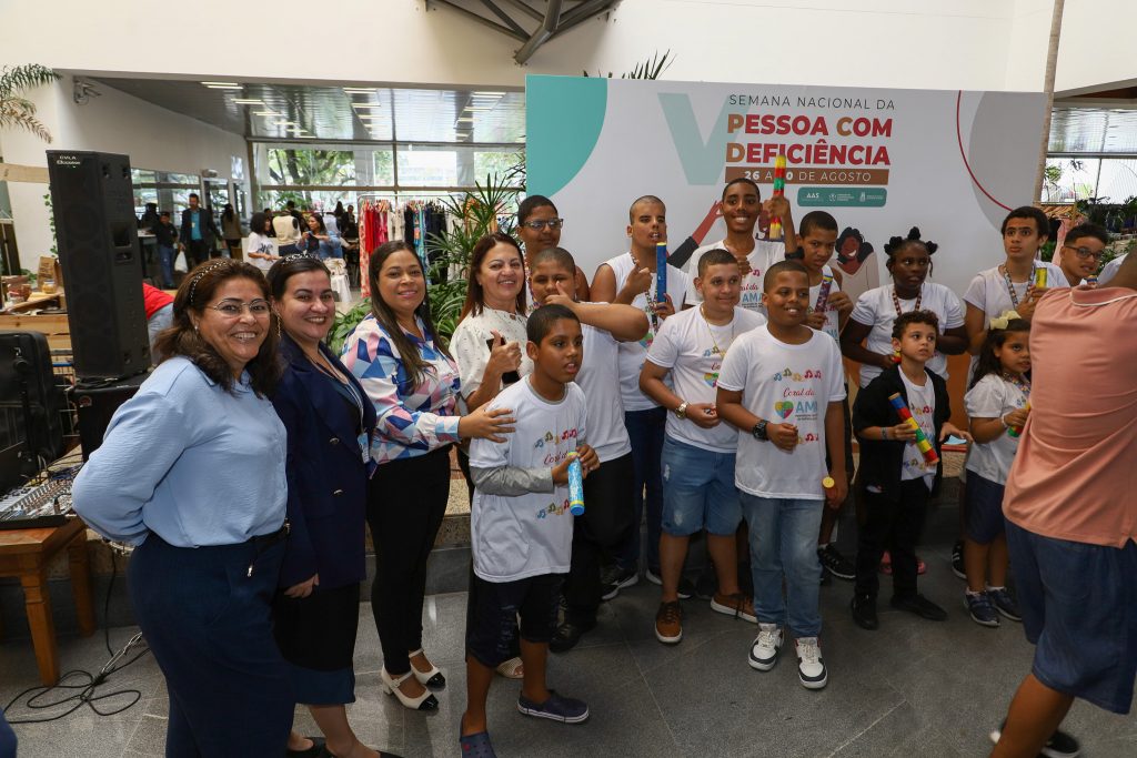 Encerramento da Semana Nacional da Pessoa com Deficiência do TJBA reafirma o compromisso da inclusão com apresentações e valorização de talentos   