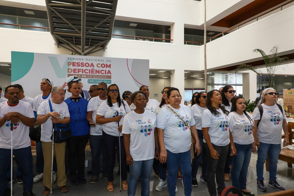 Encerramento da Semana Nacional da Pessoa com Deficiência do TJBA reafirma o compromisso da inclusão com apresentações e valorização de talentos   