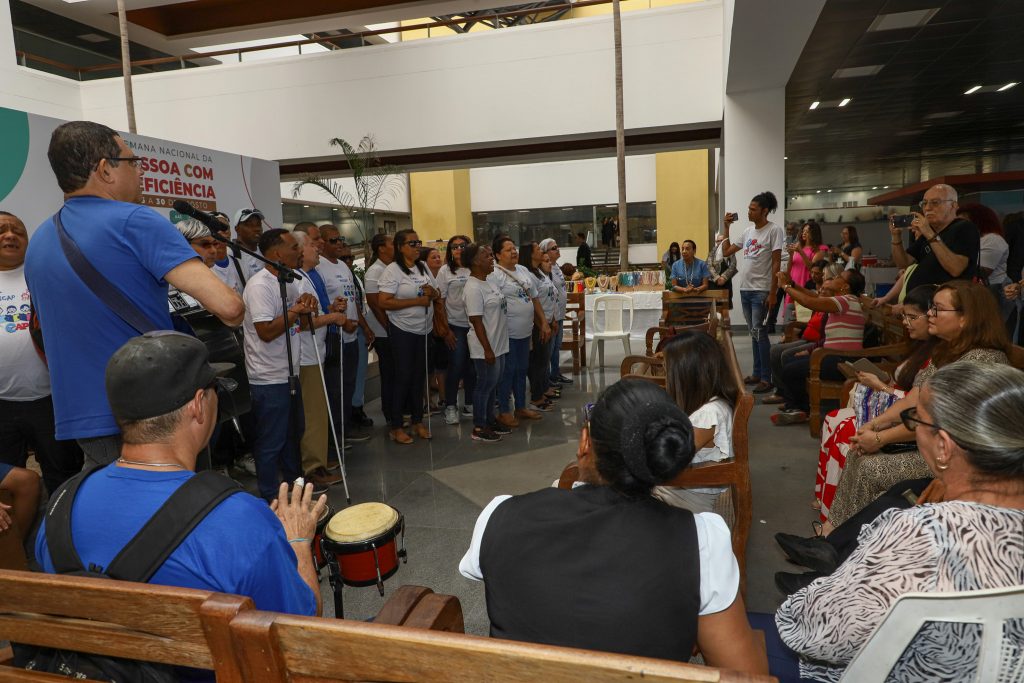 Encerramento da Semana Nacional da Pessoa com Deficiência do TJBA reafirma o compromisso da inclusão com apresentações e valorização de talentos   
