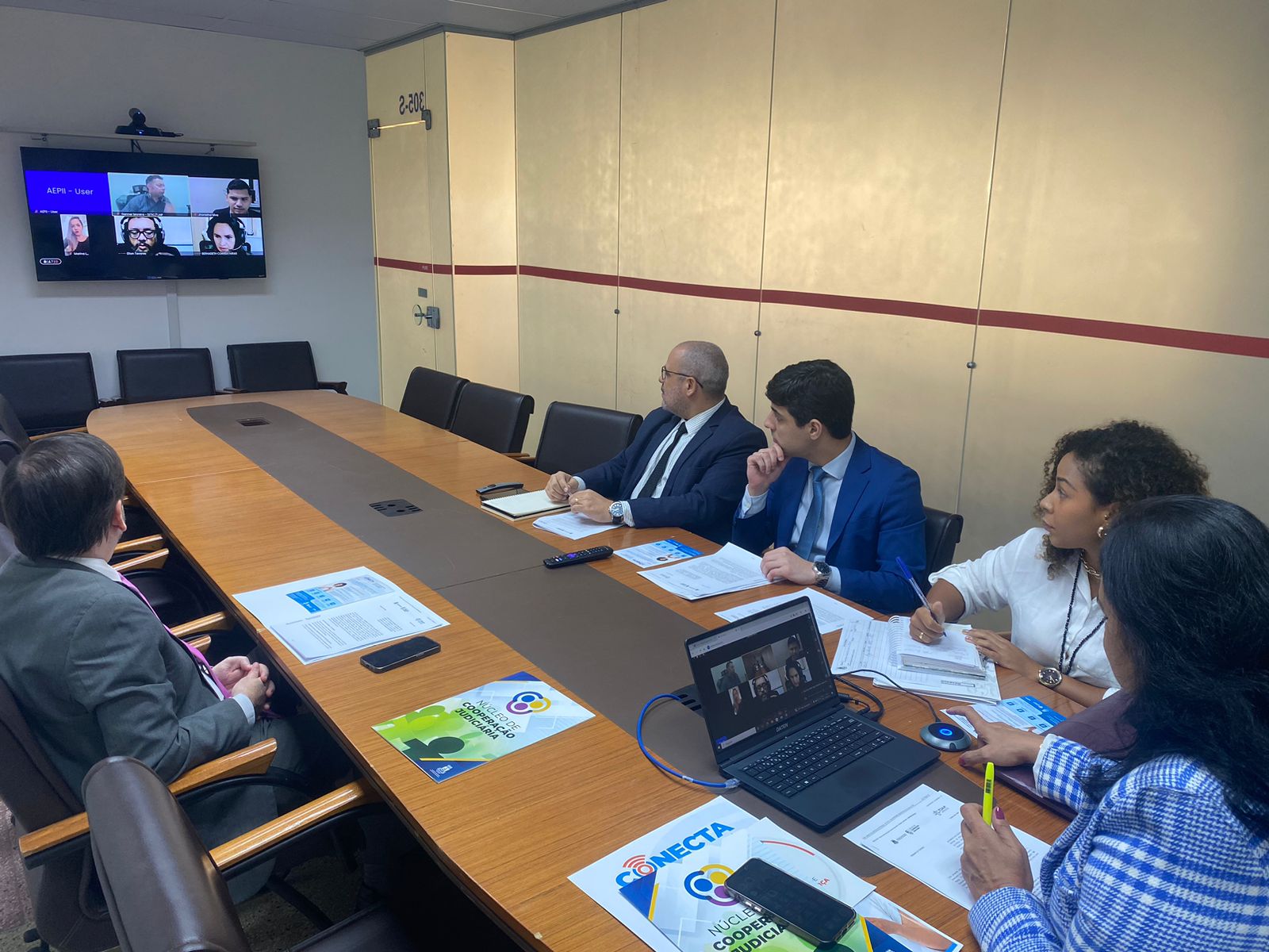 Núcleo de Cooperação Judiciária do TJBA realiza reunião técnica com o Tribunal de Justiça do Amapá sobre a implementação de Acordo de Cooperação   