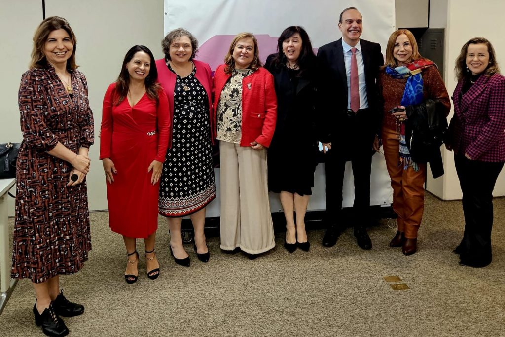 Presidente da Coordenadoria da Mulher do TJBA participa do Fovid-SP e de reunião executiva do Cocevid   