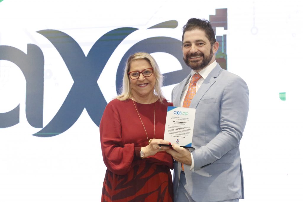 Presidente do TJBA inaugura laboratório de tecnologia e inovação: “o AxéLab proporcionará muitos projetos bons e que serão disseminados por todo país”  