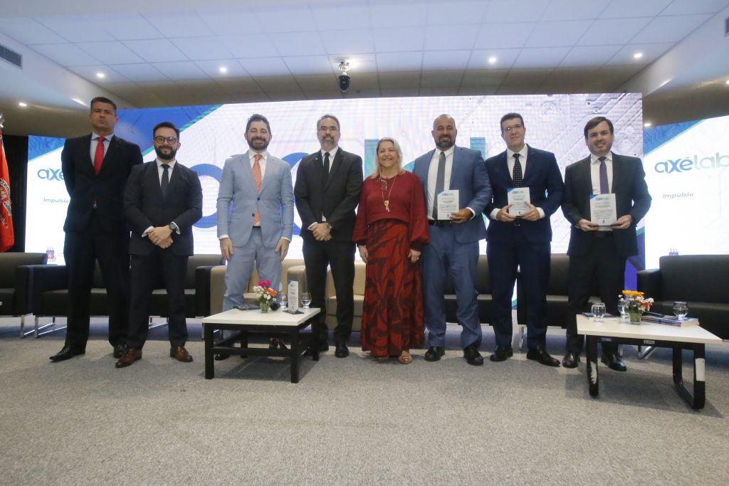 Presidente do TJBA inaugura laboratório de tecnologia e inovação: “o AxéLab proporcionará muitos projetos bons e que serão disseminados por todo país”  