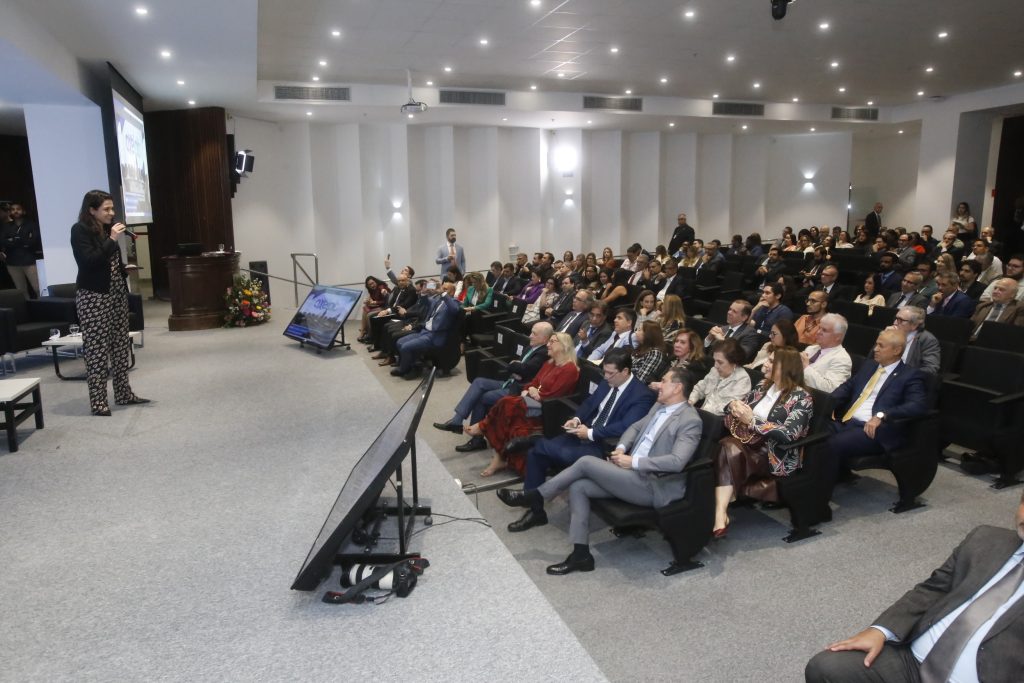 Presidente do TJBA inaugura laboratório de tecnologia e inovação: “o AxéLab proporcionará muitos projetos bons e que serão disseminados por todo país”  