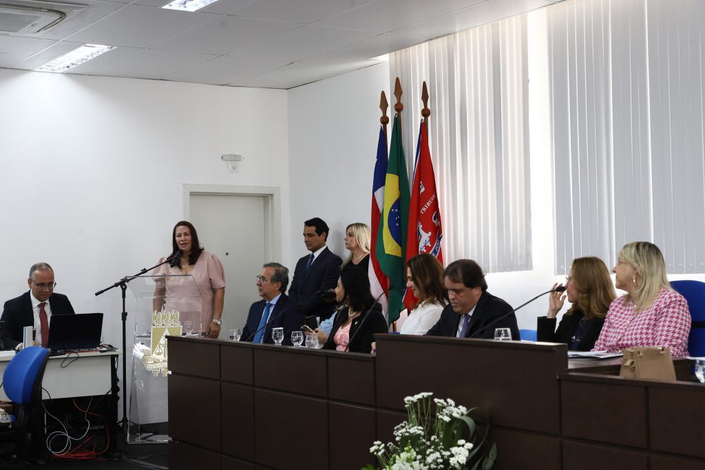 TJBA Mais Perto: Presidente Cynthia Resende instala 2ª Vara de Família e Vara de Execuções Penais na Comarca de Juazeiro    