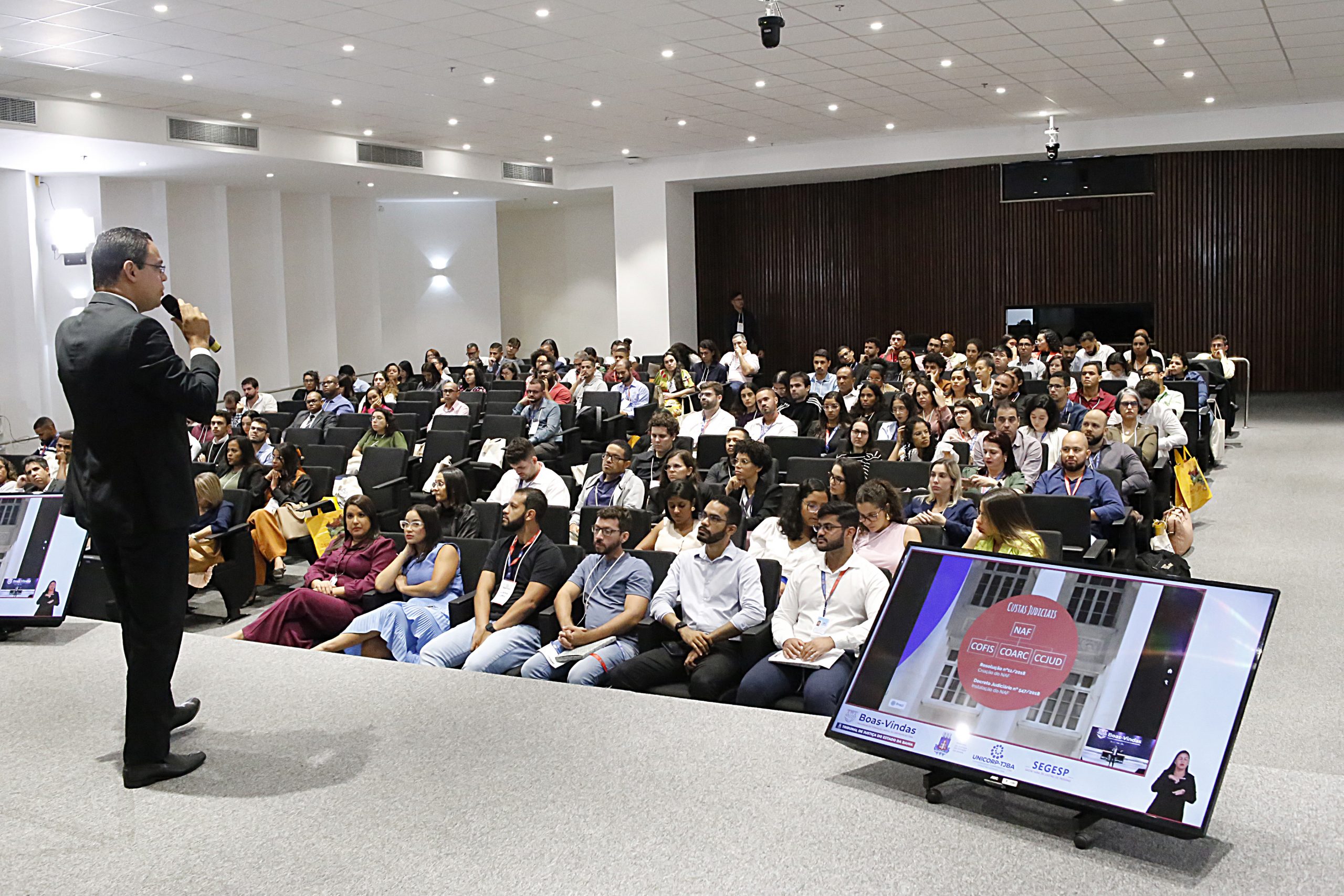 Programa Boas-Vindas promove palestras e momentos de integração para novos servidores do TJBA    