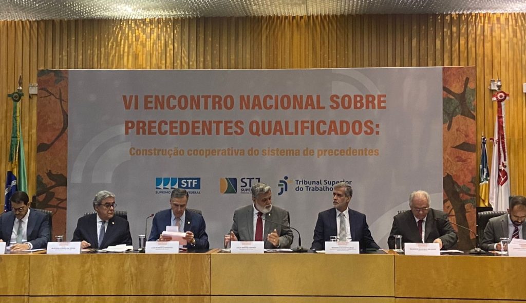 TJBA participa do VI Encontro Nacional sobre Precedentes Qualificados na sede do Tribunal Superior do Trabalho, em Brasília    