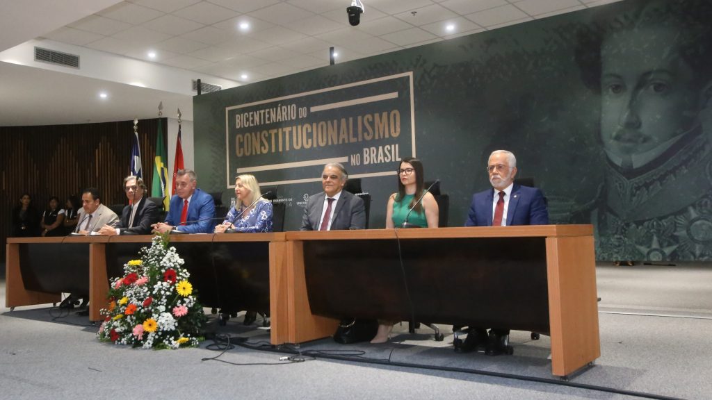 Evento Bicentenário do Constitucionalismo no Brasil discute a origem e as conexões do pensamento constitucional    