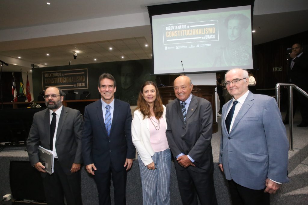Evento Bicentenário do Constitucionalismo no Brasil discute a origem e as conexões do pensamento constitucional    