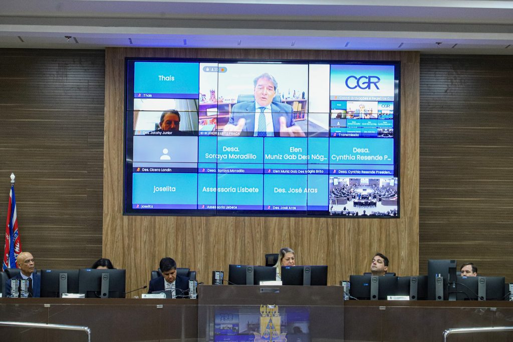 Presidente do TJBA apresenta funcionalidades do Eproc para Desembargadores da Corte   