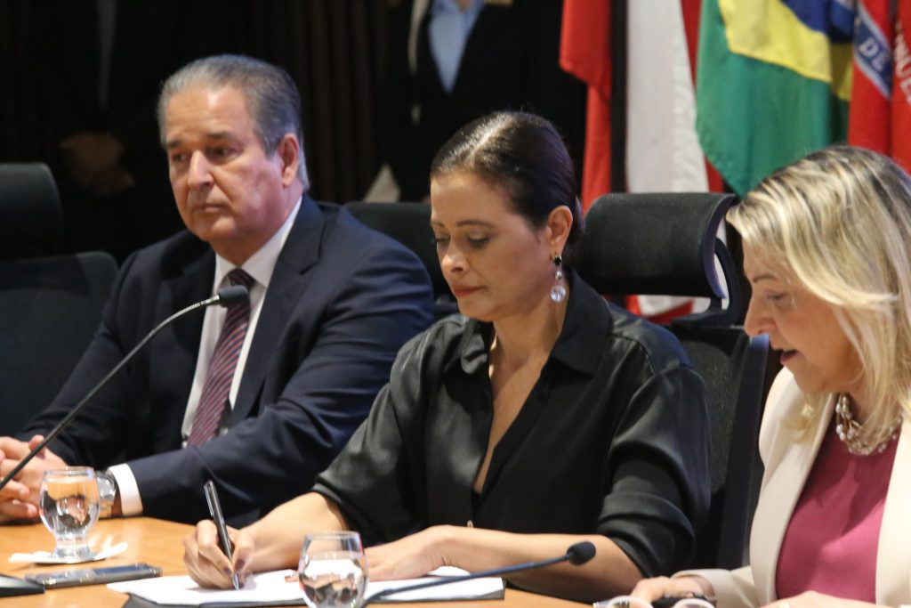 TJBA, CNJ e Estado da Bahia assinam Acordo de Cooperação para aprimorar a cobrança da dívida ativa e o fluxo de execuções fiscais    