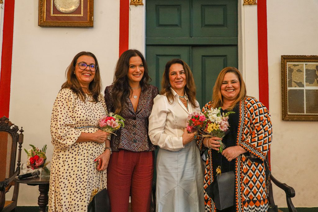 Presidente e Desembargadoras do TJBA palestram no Seminário "Transação e Mediação no Direito Tributário"