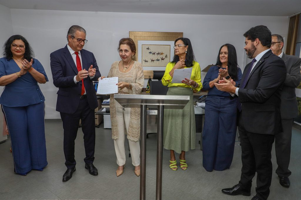 TJBA celebra parceria com o TRE-BA e amplia o alcance do Projeto Conecta Justiça, que disponibiliza internet e serviços gratuitos para o cidadão  