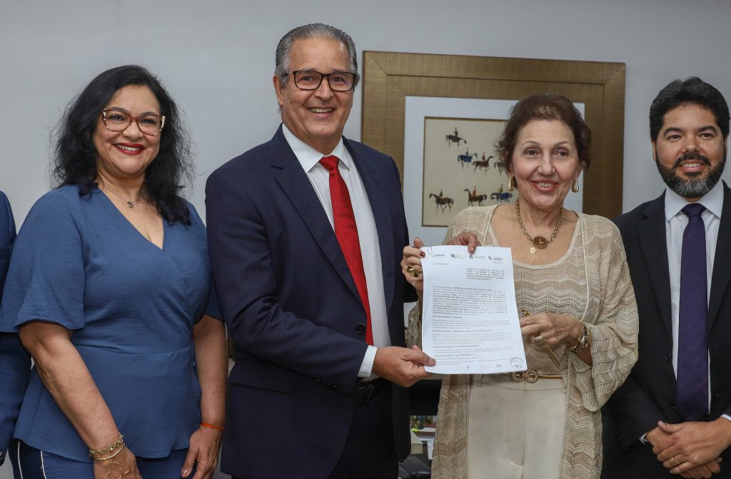 TJBA celebra parceria com o TRE-BA e amplia o alcance do Projeto Conecta Justiça, que disponibiliza internet e serviços gratuitos para o cidadão  