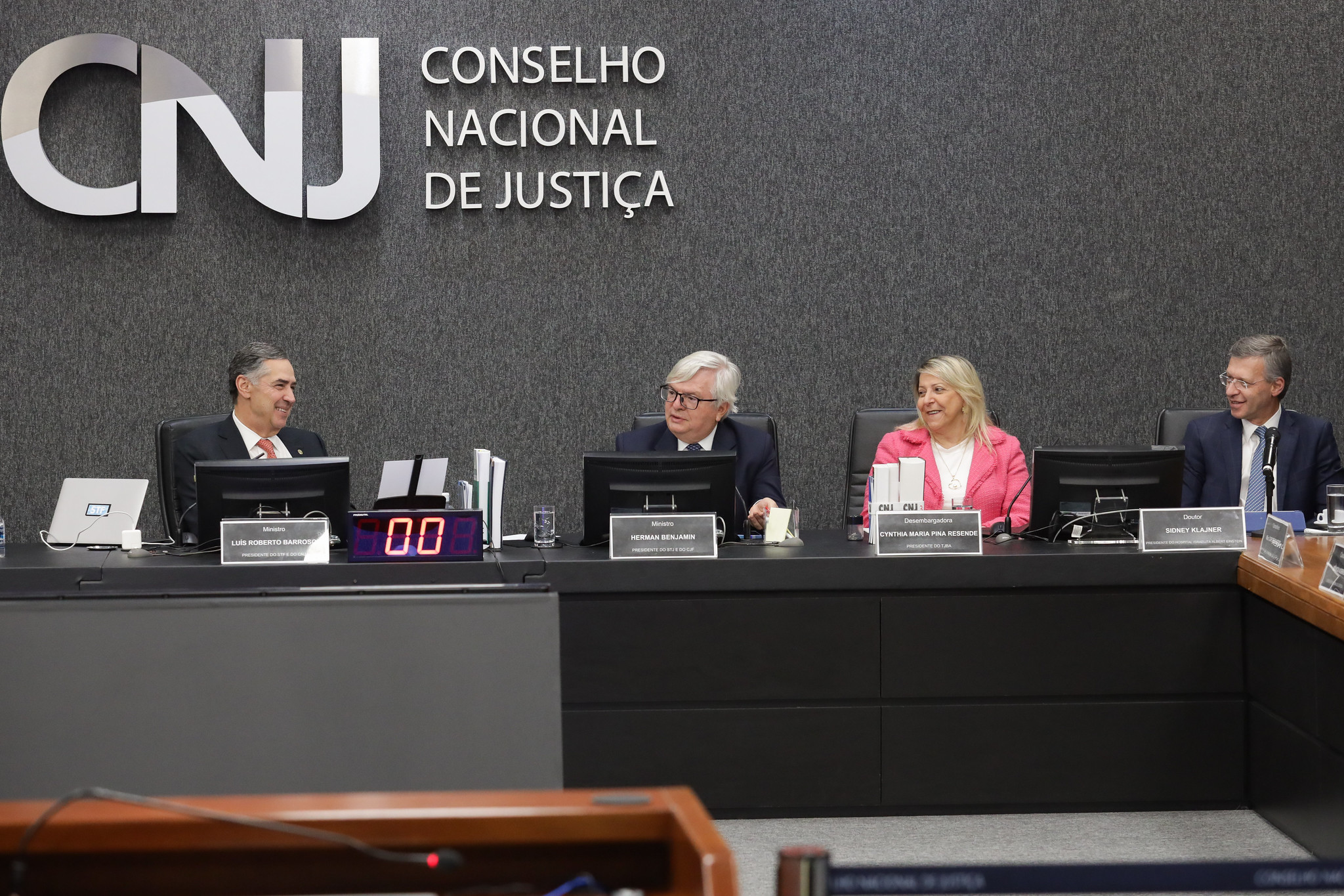 NatJus: TJBA assina acordo de cooperação com o CNJ e o Hospital Albert Einstein para uma nova versão do sistema de pareceres e notas técnicas na área da saúde    