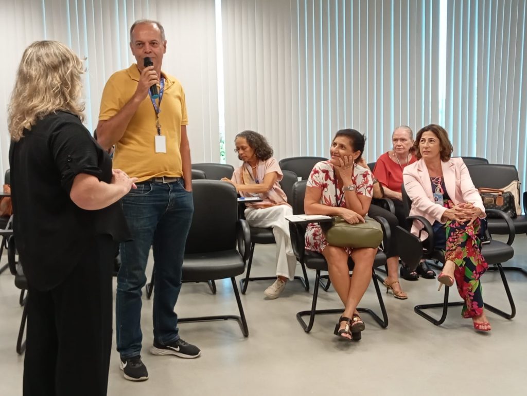 Projeto Prosseguir capacita 1ª turma de servidores; curso aconteceu nos dias 29 e 30/10   