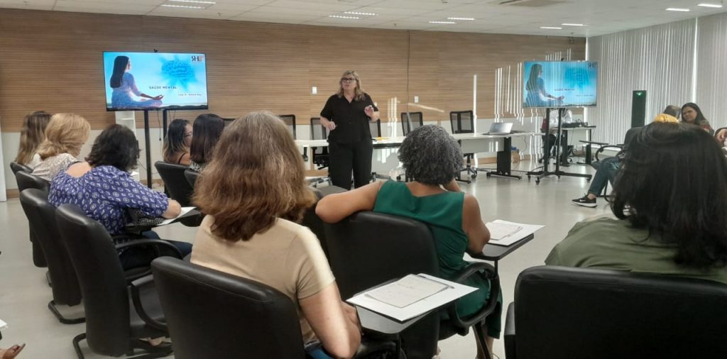 Projeto Prosseguir capacita 1ª turma de servidores; curso aconteceu nos dias 29 e 30/10   