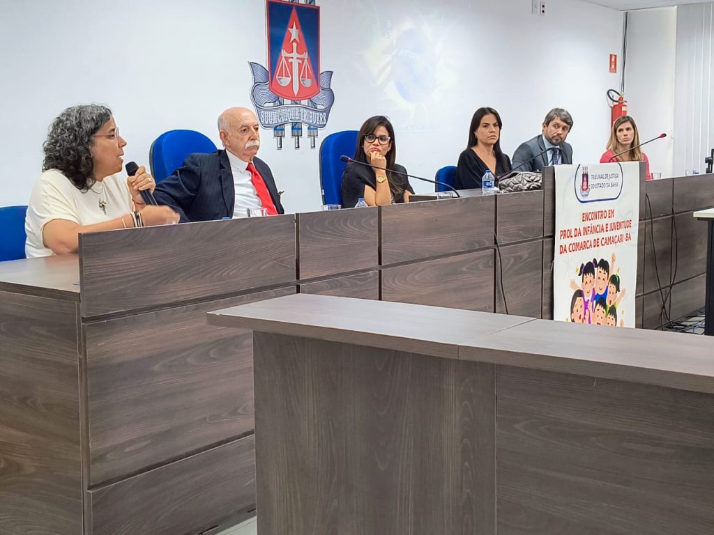Encontro em prol da Infância e da Juventude mobiliza a rede de proteção na Comarca de Camaçari   