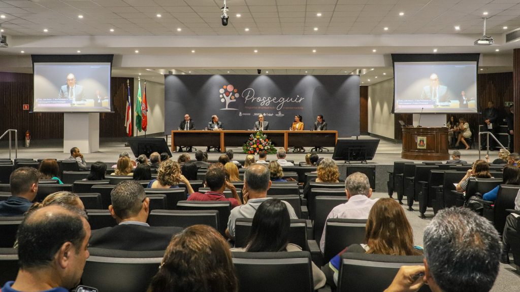 TJBA realiza aula inaugural do Programa Prosseguir