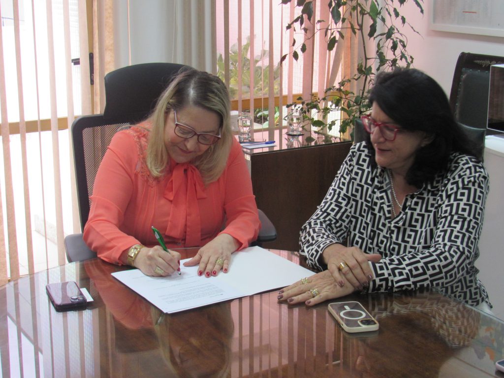 TJBA amplia parceria com a Neoenergia Coelba e leva eficiência energética para Dias d'Ávila, Amargosa, Entre Rios e Inhambupe    