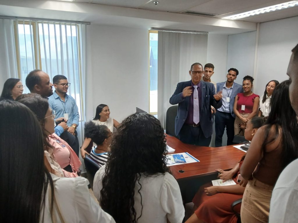 Projeto Conhecendo o Judiciário recebe estudantes da Unifamec, da Uninassau e da Unex   