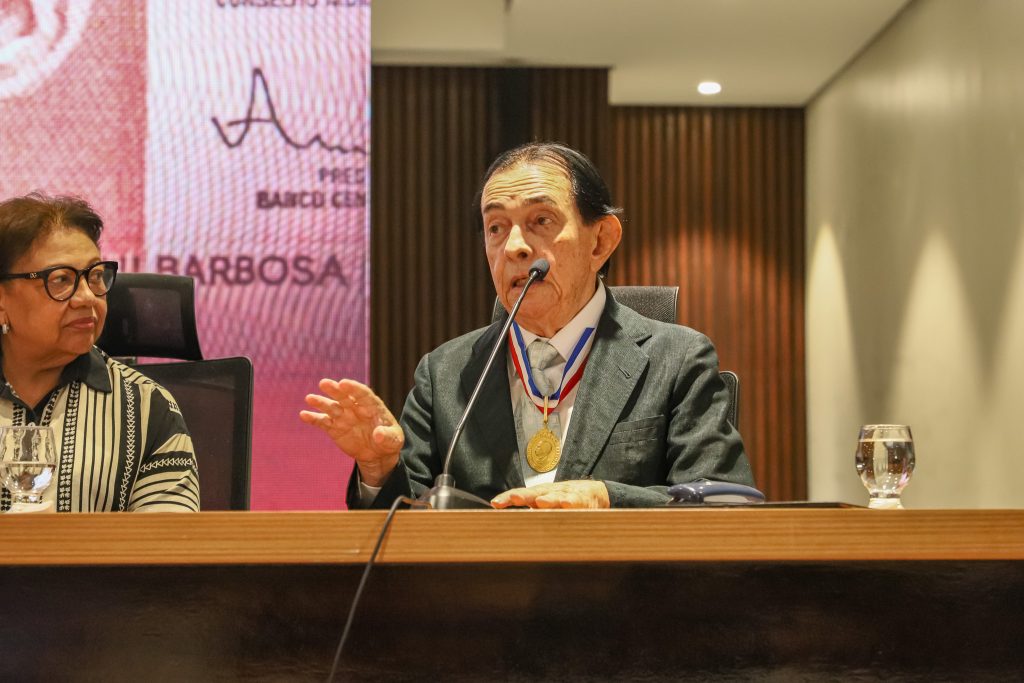 Palestra, documentário e homenagens marcam o evento de celebração aos 175 anos do jurista Ruy Barbosa    