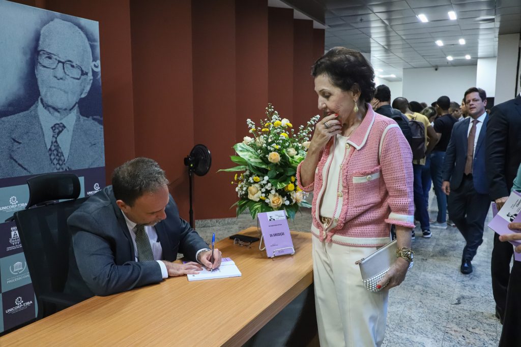 Célebre jurista J.J. Calmon de Passos é homenageado no Seminário Perspectivas Atuais da Jurisdição: “Seu pensamento está vivo”, diz Vice-Presidente do TJBA  