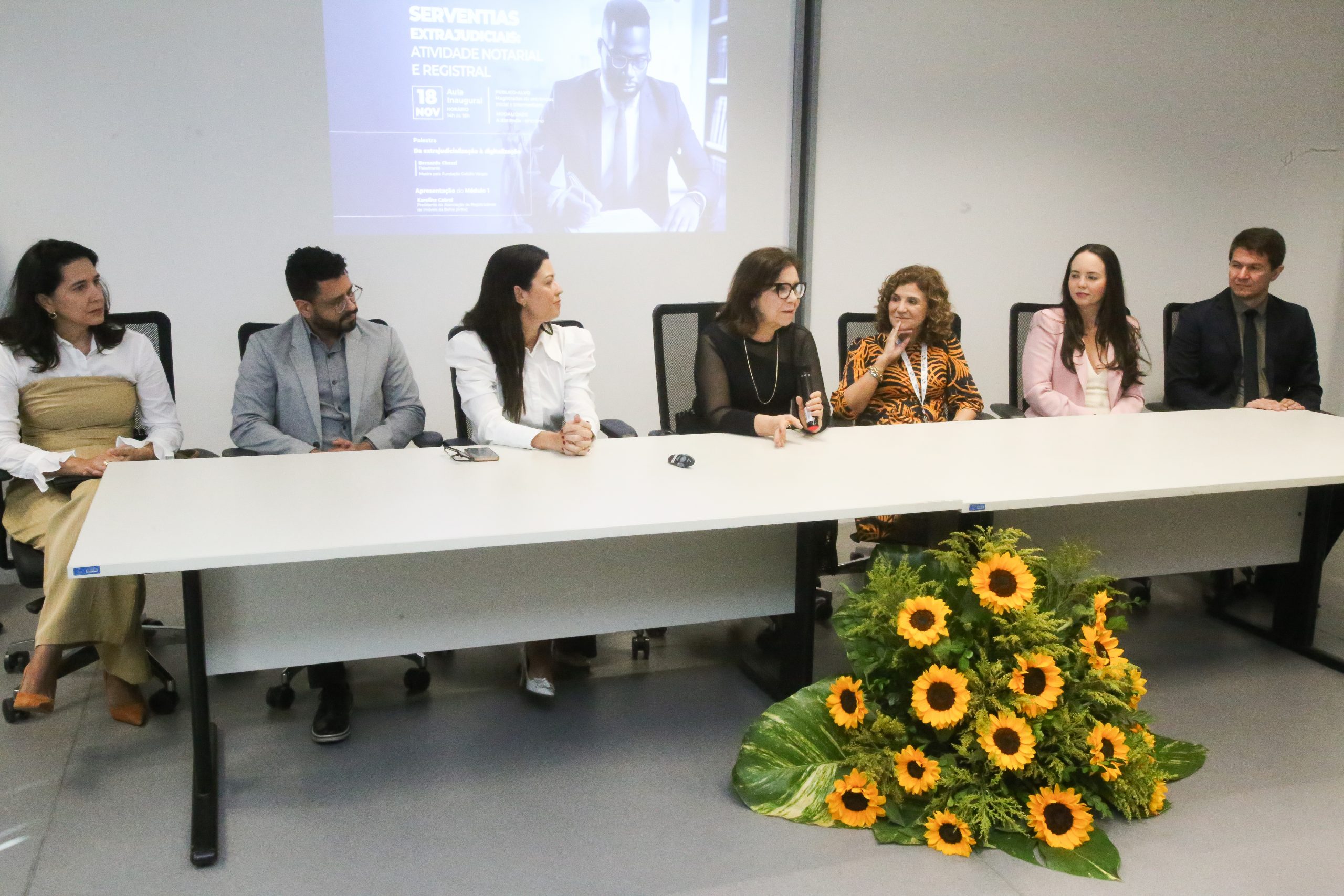 TJBA inicia curso sobre a área extrajudicial para magistrados, servidores e delegatários    