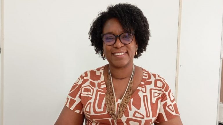 Novembro: Podcast Mais Saúde entrevista a Assistente Social Denise Ferreira e fala sobre o Dia da Consciência Negra  